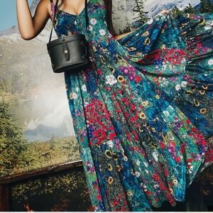 Blackmilk Klimt Collage V1 midaxi M